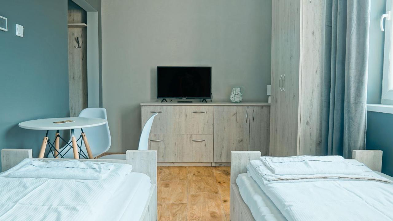 Hostel Agma Jasien  ภายนอก รูปภาพ